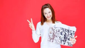 Unpacking the Elly Clutch Controversy: What You Need to Know